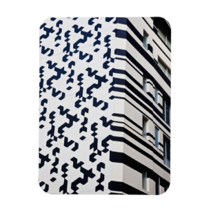 Modern zwart-wit gebouw in Hong Kong Magneet