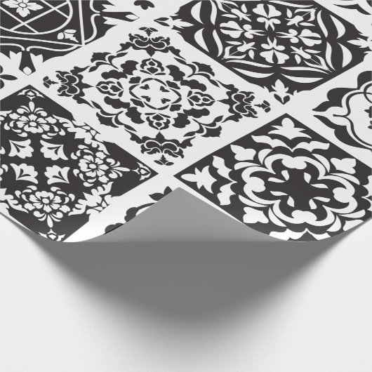 Modern zwart-wit Geometric Tile Patroon Cadeaupapier (Hoek)