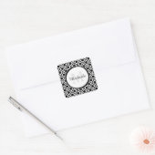 Modern zwart-wit geometrisch monogram en naam vierkante sticker (Envelop)