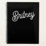 Modern zwart wit gepersonaliseerd monogram en naam planner<br><div class="desc">De Modern Black White Personalized Monogram and Name Planner klinkt als een stijlvol en praktisch hulpmiddel om georganiseerd te blijven. Het zwart-witontwerp met gepersonaliseerde details voegt een vleugje sophisticatie toe, waardoor het niet alleen functioneel is, maar ook een chique accessoire voor uw dagelijkse planning. Als u specifieke functies of ontwerpvoorkeuren...</div>