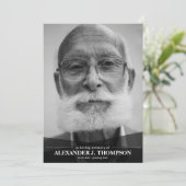 Modern zwart-wit in liefdevol geheugen bedankkaart (Staand voorkant)