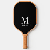 Modern zwart-wit minimalistisch monogram pickleball paddle (Voorkant)