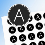 Modern zwart-wit monogram labels
