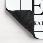 Modern zwart-wit monogram muismat (Hoek)