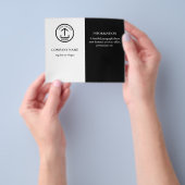 Modern Zwart Wit Promotionele Zakelijke Logo Flyer (Hand)