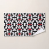 Modern zwart-wit-rood diamantpatroon bad handdoek (Handdoek)