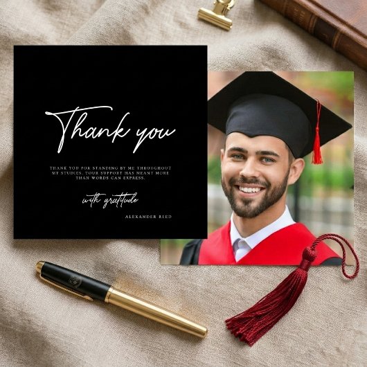 Modern Zwart Wit Script Foto Afstuderen Bedankkaart
