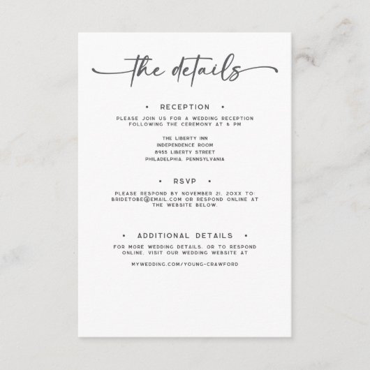 Modern zwart wit script Minimale bruiloft details Informatiekaartje (Voorkant)