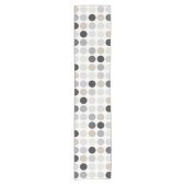 Modern zwart-wit stippenpatroon monogram korte tafelloper (Voorkant)