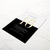 Modern Zwart-wit Sweet Sixteen Gold Foil Folie Uitnodiging (Gedraaid)
