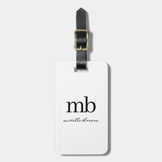 Modern Zwart Wit Trendy Script Initiaal Monogram Bagagelabel (Voorkant verticaal)