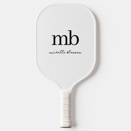 Modern Zwart Wit Trendy Script Initiaal Monogram Pickleball Paddle (Voorkant)
