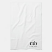Modern Zwart Wit Trendy Script Initiaal Monogram Theedoek (Verticaal)