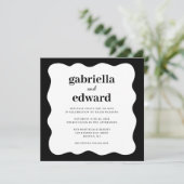 Modern Zwart Wit Wavy Border Huwelijksuitnodiging Kaart (Staand voorkant)