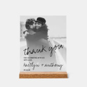 Modern zwart-witscript minimalistisch huwelijk acryl bord (Voorkant)