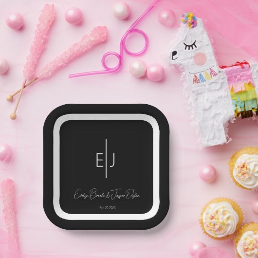 Modern Zwarte Naam Initialen Papier Bord (Feest)