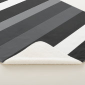 Moderna Linear | Carbon & Obsidian Sherpa Deken (3/4)