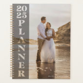 Moderne 2025 gepersonaliseerde foto donkere overla planner (Voorkant)