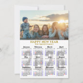 Moderne 2025 Kalender Foto Gold Script Minimalist Feestdagenkaart (Voorkant)