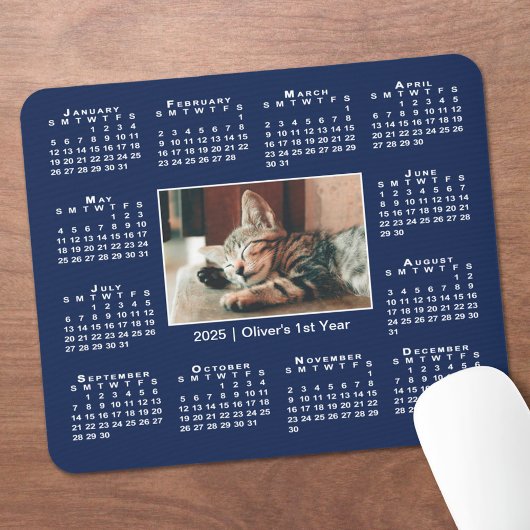 Moderne 2025 Kalender Uw fotonaam op Navy Blue Muismat