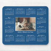 Moderne 2026 Kalender Uw Fotonaam op Blauw Muismat (Voorkant)
