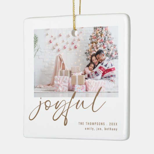 Moderne 2 foto vreugdevolle gouden script kerst keramisch ornament (Links)