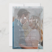 Moderne 2 foto's, witte overlay, chic bruiloft kaart (Voorkant)