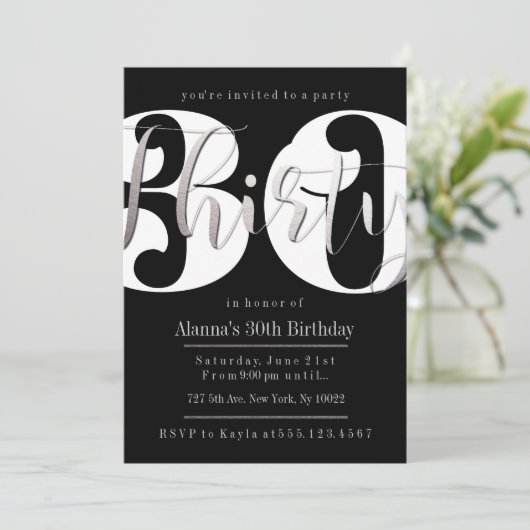 Moderne 30e verjaardag Uitnodigingen (Staand voorkant)