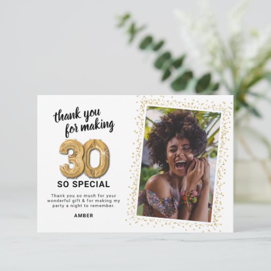 Moderne 30e volwassen verjaardag foto bedankkaart (Staand voorkant)