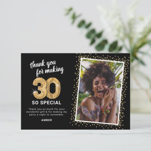 Moderne 30e volwassen verjaardag foto bedankkaart (Staand voorkant)