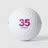 Moderne 35e verjaardag golfballen 35 roze initiale (Voorkant)