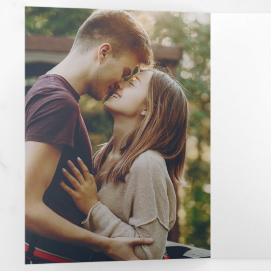 Moderne 3 foto bruiloft Save the Date Drieluik Aankondiging (Binnenzijde eerst)