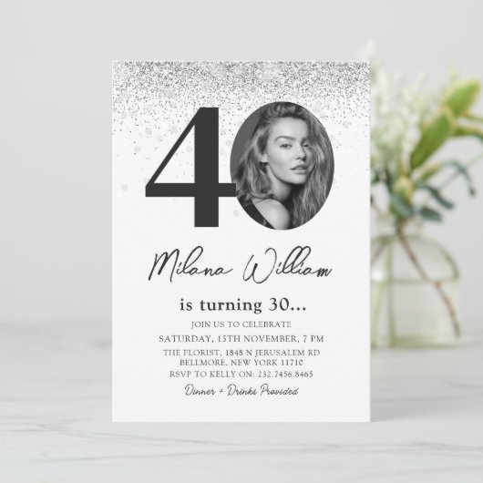 Moderne 40e verjaardag Party foto uitnodiging (Staand voorkant)