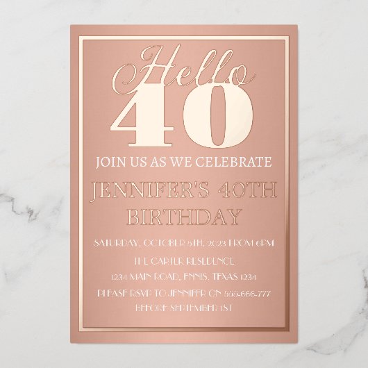 Moderne 40e verjaardag Roos Gold Foil QR Code Glam Folie Uitnodiging (Voorkant)