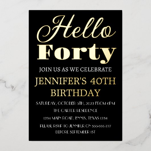 Moderne 40e verjaardag zwarte goudolie QR-code vee Folie Uitnodiging (Voorkant)