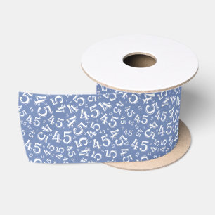 Moderne 45e verjaardag nummer patroon blauw/wit satijnen lint