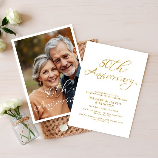 Moderne 50ste bruiloft Jubileum Gold Script Foto Kaart
