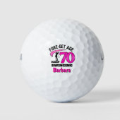 Moderne 70e verjaardag golfballen 70 roze initiale (Voorkant)