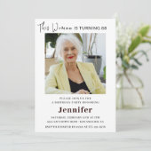 Moderne 88e verjaardag uitnodigingen voor haar fot (Staand voorkant)