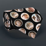 Moderne 8-foto collage stropdas<br><div class="desc">Voeg een persoonlijk tintje toe aan uw garderobe met deze aangepaste fotostropdas, met een stijlvolle zwarte achtergrond met een patroon van ronde lijsten met 8 van uw favoriete afbeeldingen. Of het nu gaat om dierbare familiemomenten, schattige huisdieren of betekenisvolle foto's, dit unieke stropdas transformeert herinneringen in een stijlvol en sentimenteel...</div>