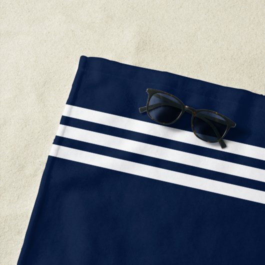 Moderne aangepaste botnaam Welkom op Nautisch vlak Strandlaken (In situ)