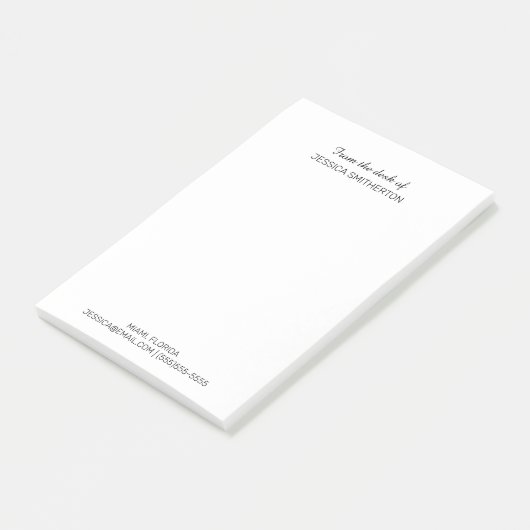 Moderne aangepaste contactgegevens van bureaunaam post-it® notes (Schuin)