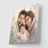 Moderne aangepaste familiefoto gepersonaliseerd vierkante klok (Hoek)