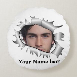 Moderne aangepaste foto in een gat rond kussen