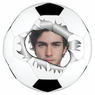 Moderne aangepaste foto in een gat voetbal