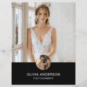 Moderne aangepaste foto QR zwarte fotograaf bedrij Flyer (Voorkant)