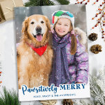 Moderne aangepaste hond kat foto passief vrolijk feestdagenkaart<br><div class="desc">Maak kennis met onze nieuwe lijn vakantiekaarten, perfect voor gezinnen met harige vrienden! Ons "Pawsively Merry" collectie beschikt over een verscheidenheid aan leuke en feestelijke design die uw geliefde huisdieren op een leuke en speelse manier laten zien. Of je nu een hond of een kat hebt, je kunt kiezen uit...</div>