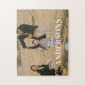 Moderne aangepaste volledige foto en familienaam legpuzzel (Verticaal)