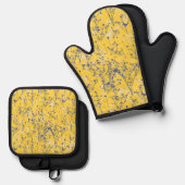 Moderne Abstracte blauwe wilde bloemen op mosterdg Ovenwant & Pannenlap Set (Voorkant / Achterkant)