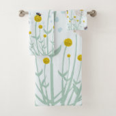 Moderne Abstracte Botanische Gele Billy Button Bad Handdoek (Insitu)